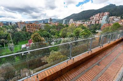 Apartamento de 4 alcobas en venta en La Cabrera, Bogotá, 377 m² · foto 5 de 19