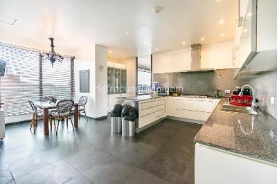 Apartamento de 4 alcobas en venta en La Cabrera, Bogotá, 377 m² · foto 17 de 19