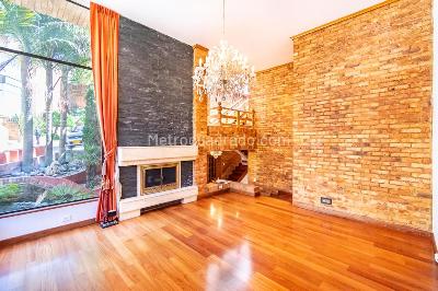 Casa de 3 alcobas en venta en Altos De Sotileza, Bogotá, 369 m² · foto 3 de 19