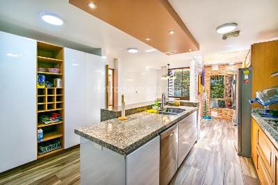 Casa de 3 alcobas en venta en Altos De Sotileza, Bogotá, 369 m² · foto 16 de 19