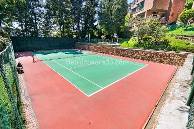 Casa de 3 alcobas en venta en Altos De Sotileza, Bogotá, 369 m² · foto 18 de 19
