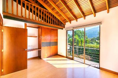 Casa de 4 alcobas en venta en Hacienda San Simon, Bogotá, 300 m² · foto 10 de 18