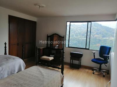 Apartamento de 3 alcobas en venta en La Pola, Ibagué, 143 m² · foto 18 de 20