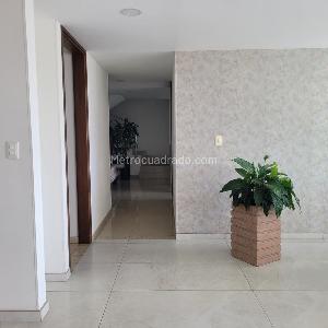 Apartamento de 3 alcobas en venta en La Florida, Ibagué, 300 m² · foto 7 de 20