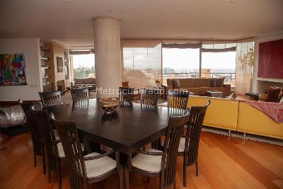 Apartamento de 3 alcobas en venta en El Retiro, Bogotá, 400 m² · foto 4 de 20
