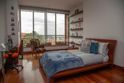 Apartamento de 3 alcobas en venta en El Retiro, Bogotá, 400 m² · foto 17 de 20