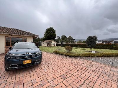 Casa de 4 alcobas en venta en La Arboleda Guaymaral, Bogotá, 350 m² · foto 6 de 20