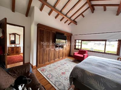 Casa de 4 alcobas en venta en La Arboleda Guaymaral, Bogotá, 350 m² · foto 16 de 20