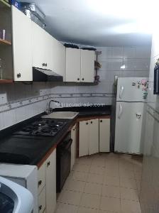Apartamento de 3 alcobas en venta en La Pola, Ibagué, 96 m² · foto 3 de 16