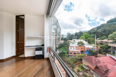 Apartamento de 3 alcobas en venta en El Refugio Chapinero, Bogotá, 286 m² · foto 4 de 20