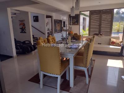 Casa de 4 alcobas en venta en Aparco, Ibagué, 440 m² · foto 14 de 20