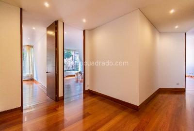 Apartamento en venta en Los Rosales, Bogotá · foto 14 de 20