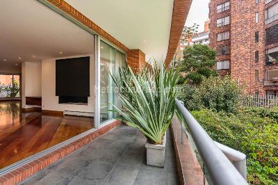 Apartamento en venta en Los Rosales, Bogotá · foto 3 de 20