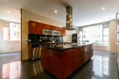 Apartamento en venta en Los Rosales, Bogotá · foto 8 de 20