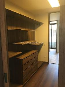 Apartamento de 3 alcobas en venta en Chico Reservado, Bogotá, 340 m² · foto 6 de 16
