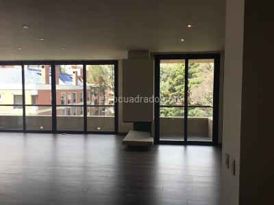 Apartamento de 3 alcobas en venta en Chico Reservado, Bogotá, 340 m² · foto 7 de 16