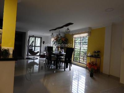 Casa de 3 alcobas en venta en Cañon Del Combeima, Ibagué, 320 m² · foto 9 de 20