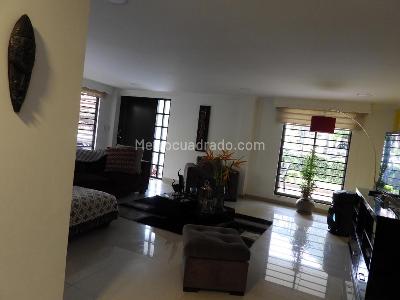 Casa de 3 alcobas en venta en Cañon Del Combeima, Ibagué, 320 m² · foto 15 de 20