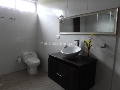 Casa de 3 alcobas en venta en Cañon Del Combeima, Ibagué, 320 m² · foto 18 de 20