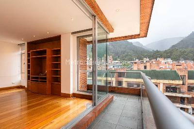 Apartamento de 3 alcobas en venta en Los Rosales, Bogotá, 291 m² · foto 3 de 20