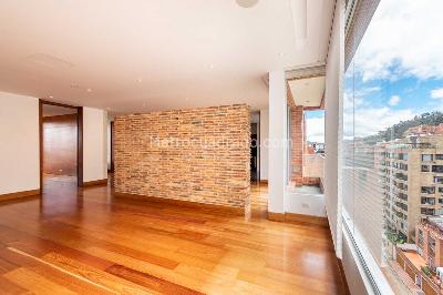 Apartamento de 3 alcobas en venta en Los Rosales, Bogotá, 291 m² · foto 4 de 20