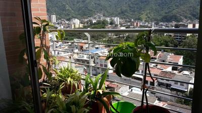 Apartamento de 3 alcobas en venta en La Pola, Ibagué, 117 m² · foto 2 de 18