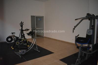 Apartamento de 3 alcobas en venta en La Pola, Ibagué, 117 m² · foto 16 de 18