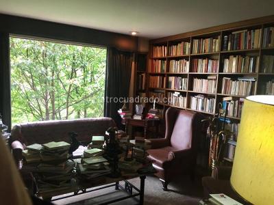Apartamento de 3 alcobas en venta en Chico Reservado, Bogotá, 246 m² · foto 4 de 19