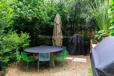 Apartamento de 3 alcobas en venta en Los Rosales, Bogotá, 363 m² · foto 2 de 20