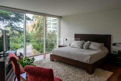 Apartamento de 3 alcobas en venta en Los Rosales, Bogotá, 363 m² · foto 6 de 20