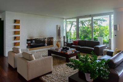 Apartamento de 3 alcobas en venta en Los Rosales, Bogotá, 363 m² · foto 7 de 20