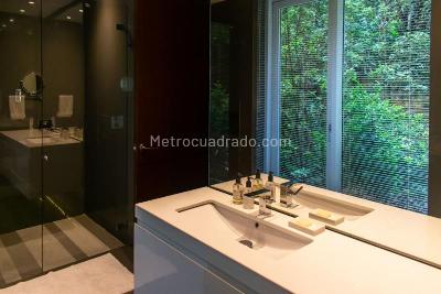 Apartamento de 3 alcobas en venta en Los Rosales, Bogotá, 363 m² · foto 20 de 20