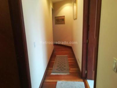 Apartamento en venta en Los Rosales, Bogotá · foto 10 de 19