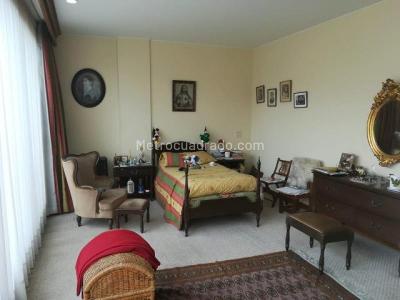 Apartamento en venta en Los Rosales, Bogotá · foto 12 de 19