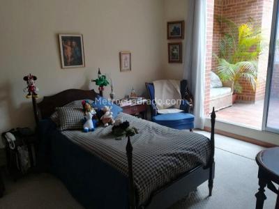 Apartamento en venta en Los Rosales, Bogotá · foto 14 de 19
