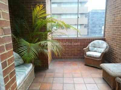 Apartamento en venta en Los Rosales, Bogotá · foto 6 de 19