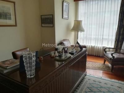 Apartamento en venta en Los Rosales, Bogotá · foto 9 de 19