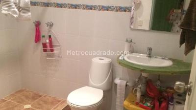 Casa de 3 alcobas en venta en Aparco, Ibagué, 366 m² · foto 9 de 20