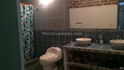 Casa de 3 alcobas en venta en Aparco, Ibagué, 366 m² · foto 16 de 20