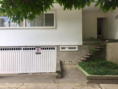 Casa de 4 alcobas en venta en Cadiz, Ibagué, 480 m² · foto 2 de 20