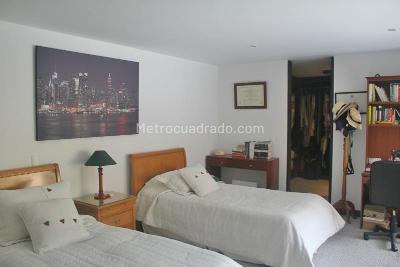 Apartamento en venta en Chico Alto, Bogotá · foto 8 de 11