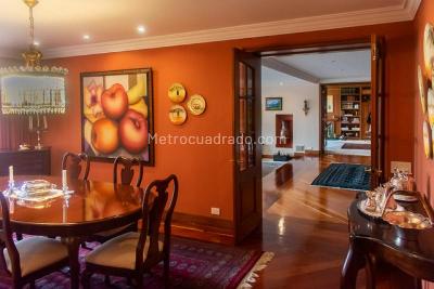 Apartamento de 4 alcobas en venta en Los Rosales, Bogotá, 420 m² · foto 9 de 20