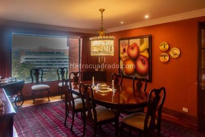 Apartamento de 4 alcobas en venta en Los Rosales, Bogotá, 420 m² · foto 12 de 20