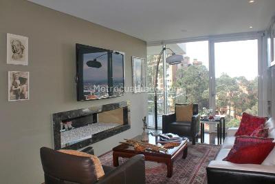 Apartamento de 3 alcobas en venta en Los Rosales, Bogotá, 373 m² · foto 2 de 18
