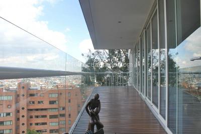 Apartamento de 3 alcobas en venta en Los Rosales, Bogotá, 373 m² · foto 4 de 18