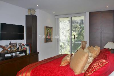 Apartamento de 3 alcobas en venta en Los Rosales, Bogotá, 373 m² · foto 8 de 18