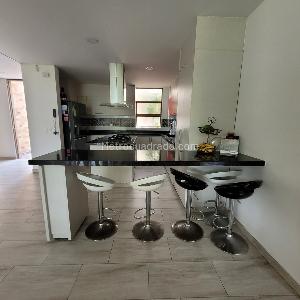 Casa de 3 alcobas en venta en Calambeo, Ibagué, 250 m² · foto 11 de 20