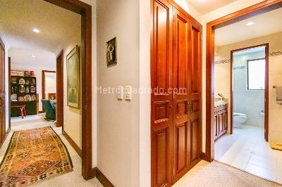 Apartamento en venta en Los Rosales, Bogotá · foto 9 de 20
