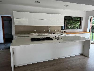 Casa de 4 alcobas en venta en Bogotá, 430 m² · foto 15 de 17