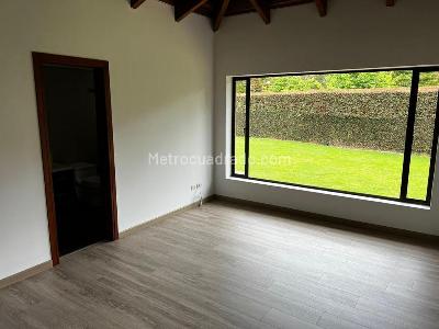 Casa de 4 alcobas en venta en Bogotá, 430 m² · foto 8 de 17